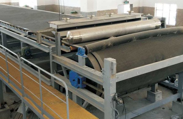 DU 橡胶带式过滤机