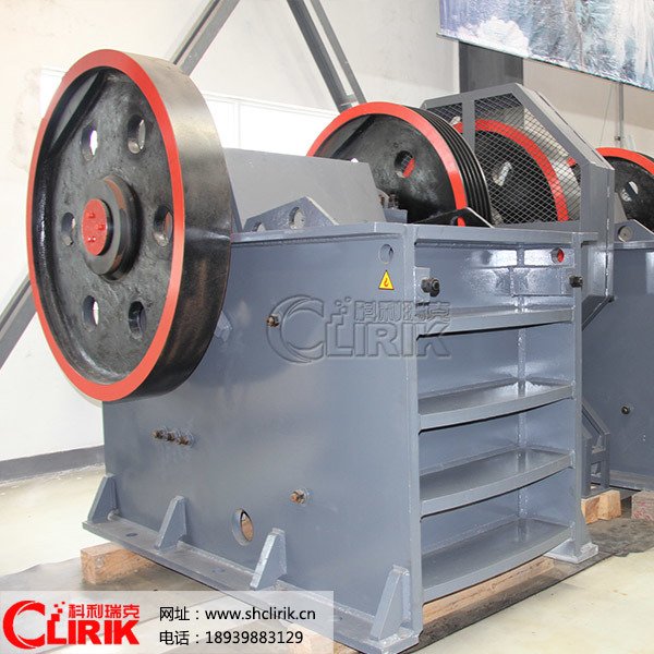 PE200x350系列鄂式破碎机