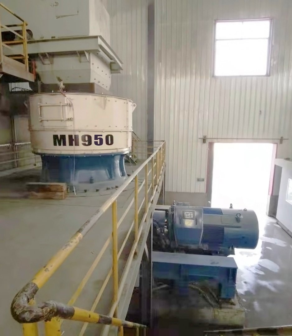 单缸液压圆锥破碎机