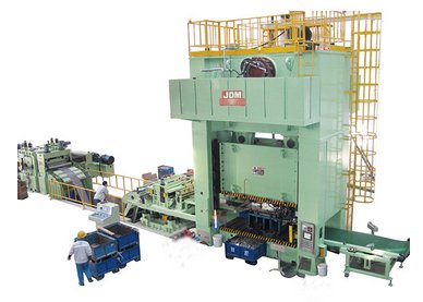 大型特殊机级进模/落料压力机