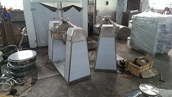 双锥回转真空干燥机