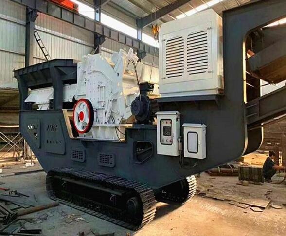 履带式移动破碎站