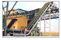 DJ系列大倾角挡边皮带输送机