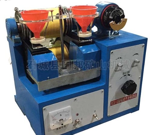 XCG-Ⅱ型 辊式干法强磁选机