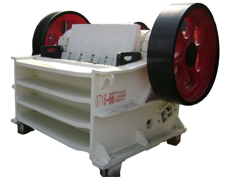 细碎颚式破碎机