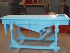 直线振动筛/封闭振动筛