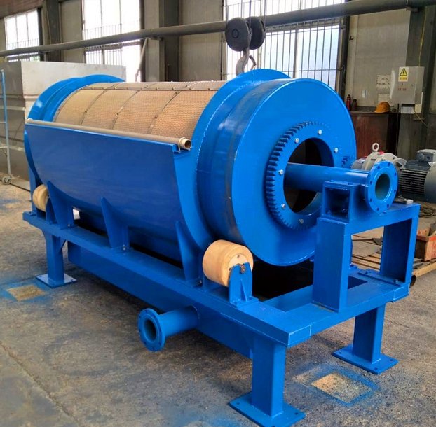 旋转过滤除污机