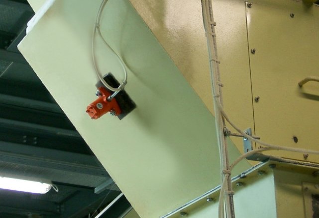 P 系列连续冲击式振动器