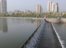 液压坝（翻板闸门）