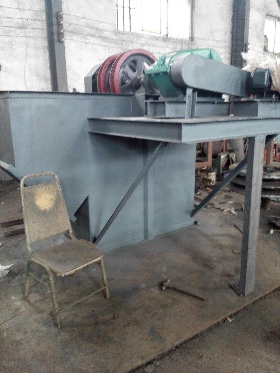 环链斗式提升机