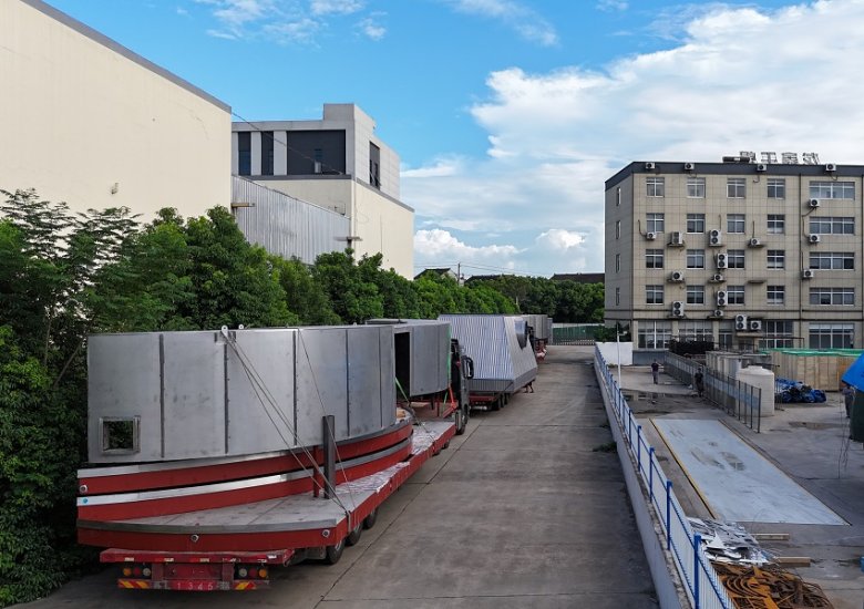 2025-07-30 发货锦集 年产5万吨高压4.jpg