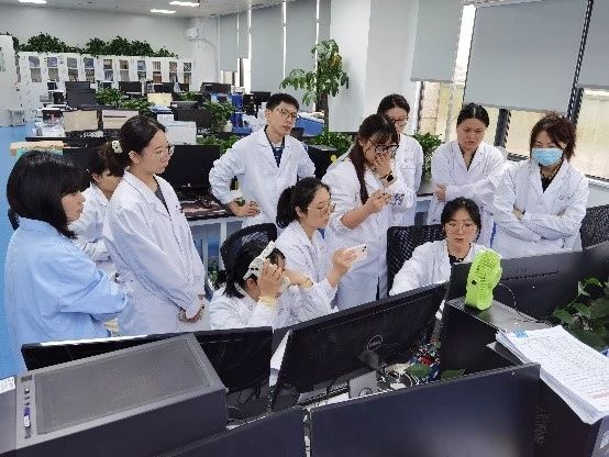 135632_612905_gsdt.jpg 135632_612905_gsdt.jpg