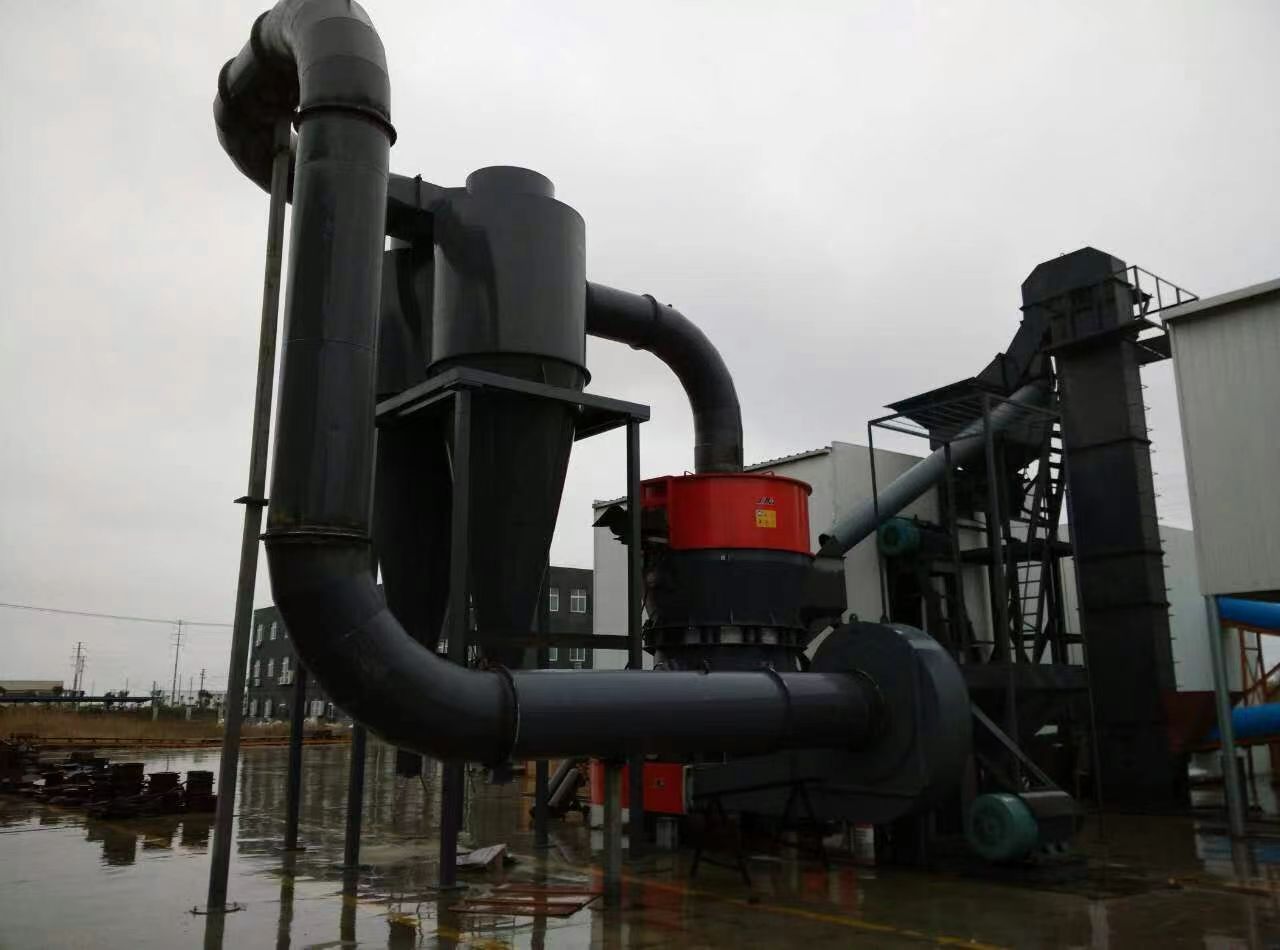 1725516300931055.jpg 11e2622768658508b1183fef9cd3f5a.jpg