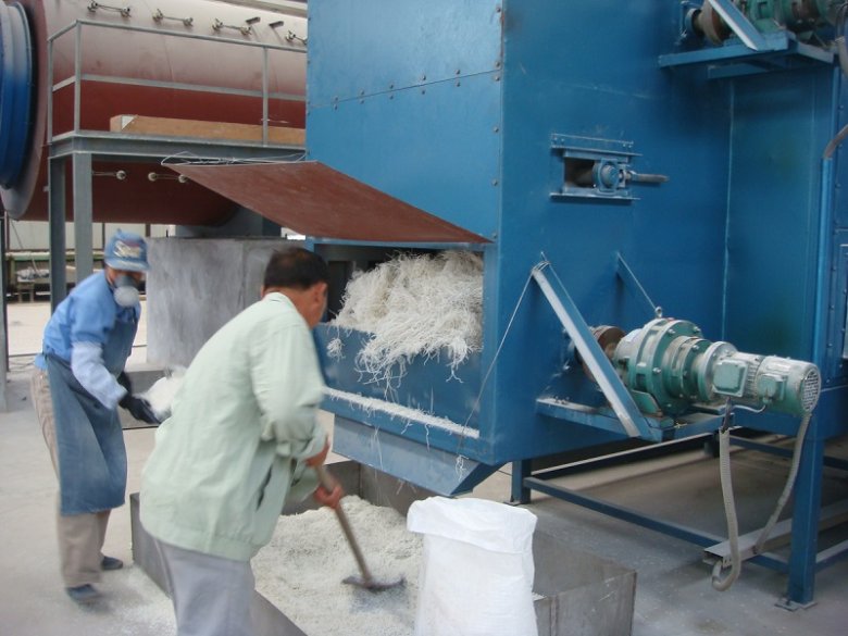 101350_686976_jswz.jpg 2025-06-27 聚集加氢催化剂用带式干燥机2.jpg