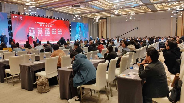 152219_194835_gsdt.jpg 152219_194835_gsdt.jpg