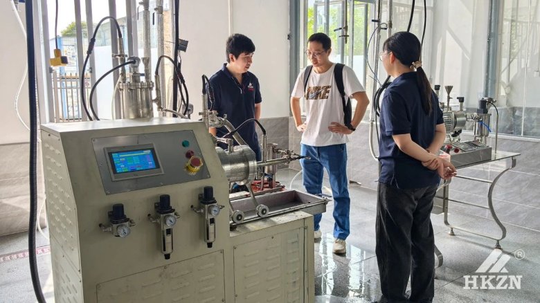 090734_426047_gsdt.jpg 090734_426047_gsdt.jpg