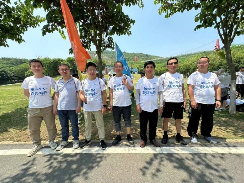 084231_349666_gsdt.jpg 084231_349666_gsdt.jpg