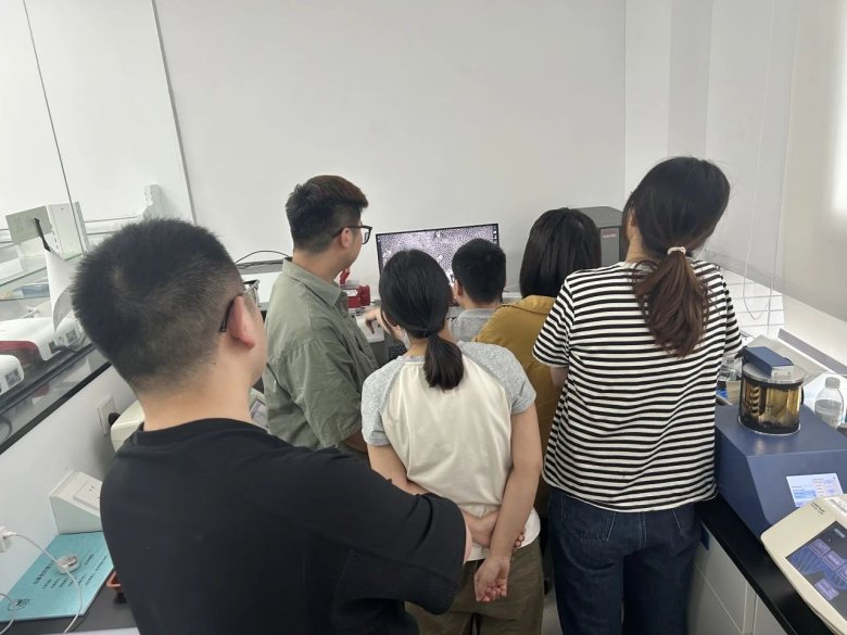 172544_566359_gsdt.jpg 172544_566359_gsdt.jpg