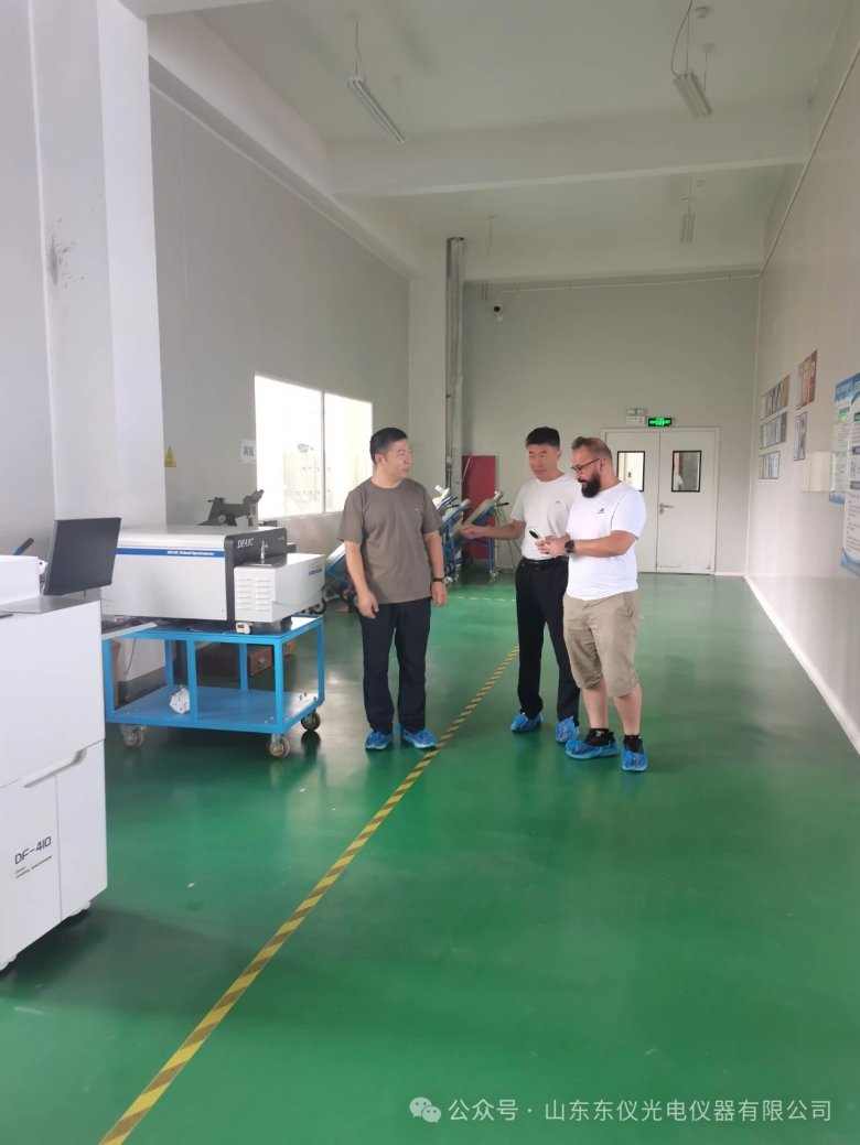 101203_464319_gsdt.jpg 101203_464319_gsdt.jpg