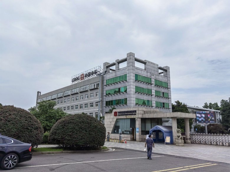 110302_160548_gsdt.jpg IMG_2914.jpg