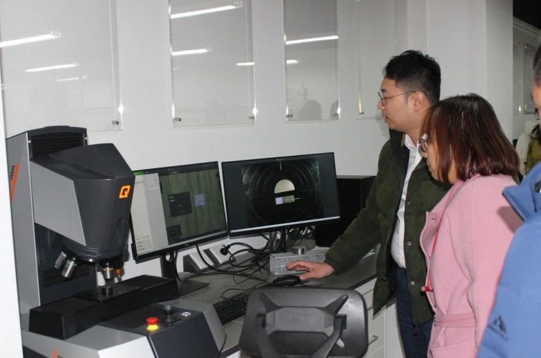 154402_002706_gsdt.jpg 154402_002706_gsdt.jpg