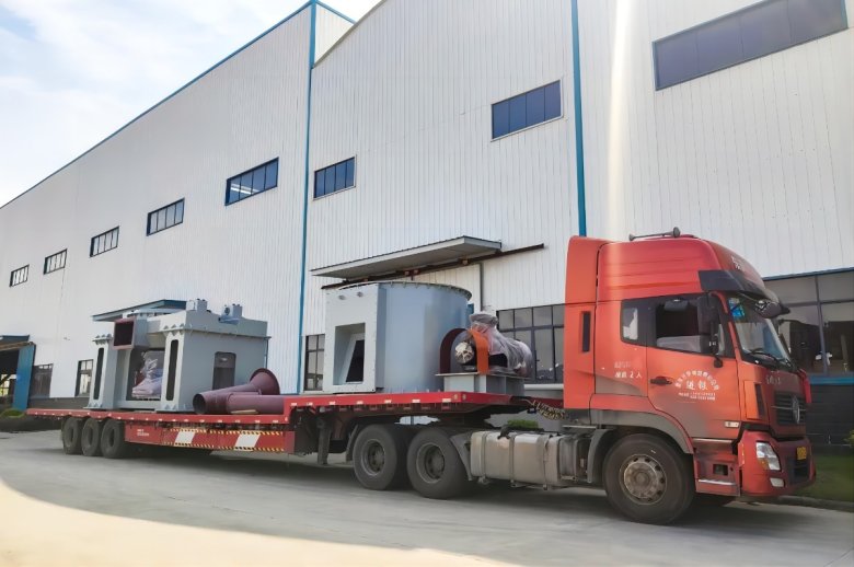 102436_190615_gsdt.jpg 桂林矿机立磨发货.jpg