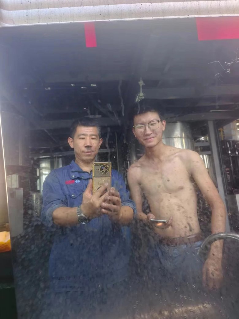 171933_823056_gsdt.jpg 171933_823056_gsdt.jpg