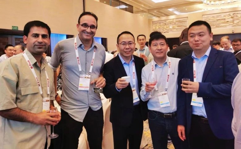 092200_489810_gsdt.jpg 092200_489810_gsdt.jpg