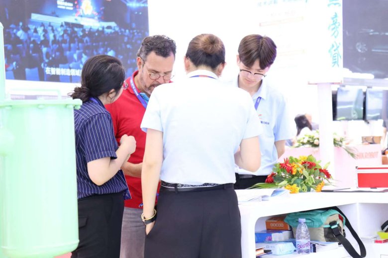 103404_822691_gsdt.jpg 103404_822691_gsdt.jpg