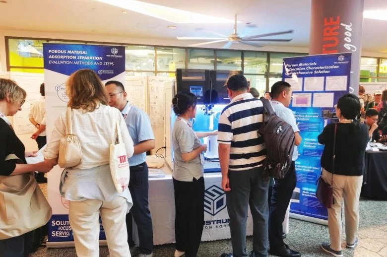 090206_766629_gsdt.jpg 090206_766629_gsdt.jpg