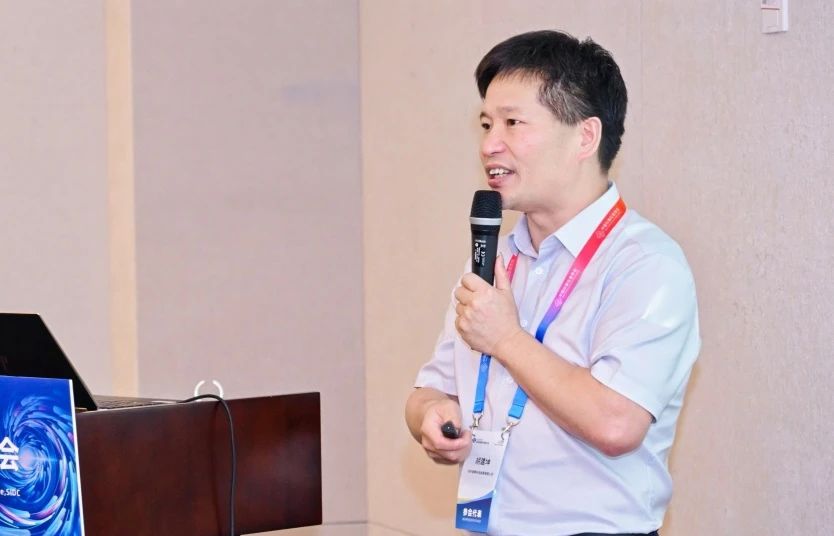 103831_533988_gsdt.jpg 103831_533988_gsdt.jpg