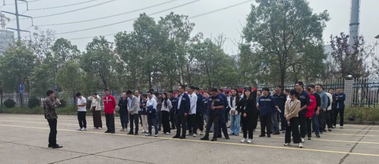 114859_717658_gsdt.jpg 114859_717658_gsdt.jpg