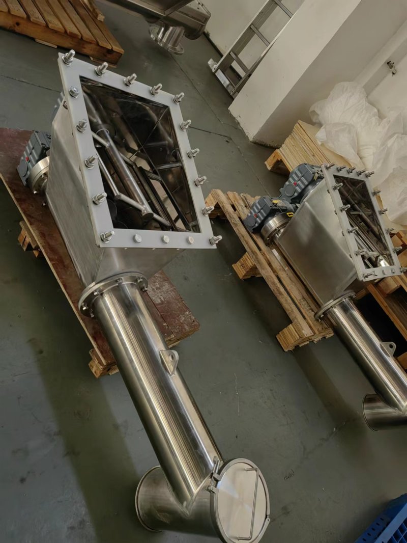 164412_512191_procont.jpg 30°倾角给料器.jpg