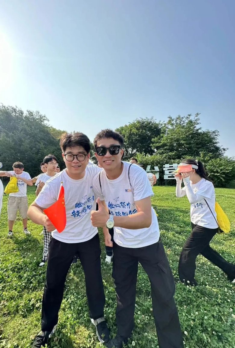 084134_621429_gsdt.jpg 084134_621429_gsdt.jpg