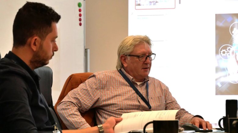 082943_931675_gsdt.jpg 082943_931675_gsdt.jpg