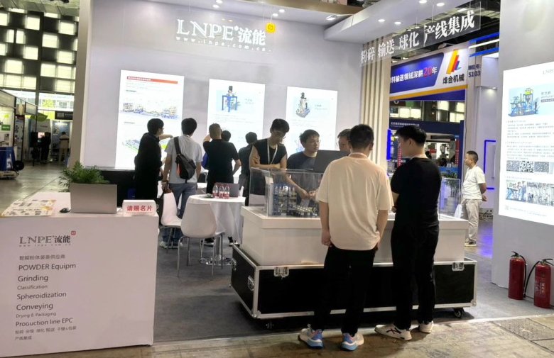 084122_214141_gsdt.jpg 084122_214141_gsdt.jpg