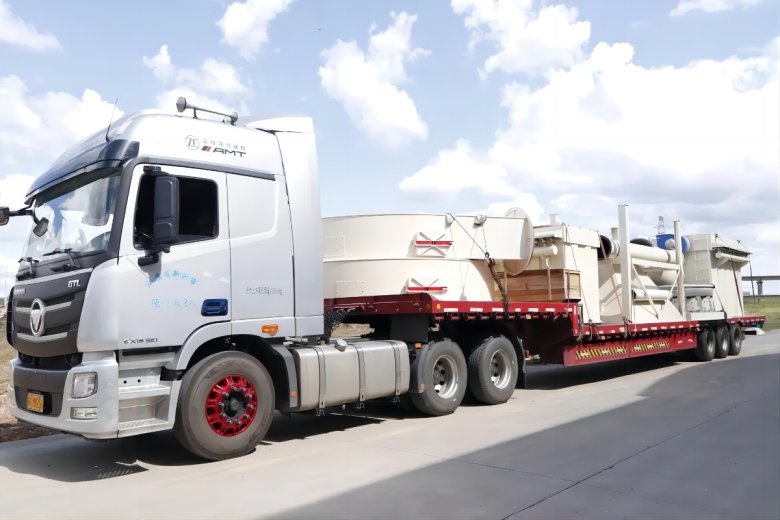 102418_892940_gsdt.jpg 桂林矿机雷蒙磨发货.jpg