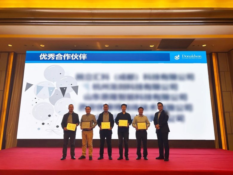 093701_936499_gsdt.jpg 093701_936499_gsdt.jpg