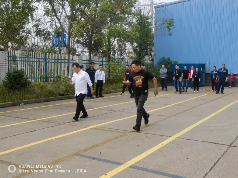 115001_690385_gsdt.jpg 115001_690385_gsdt.jpg