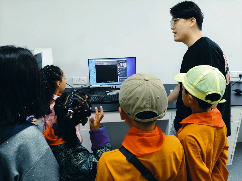 台式扫描电镜 台式扫描电镜