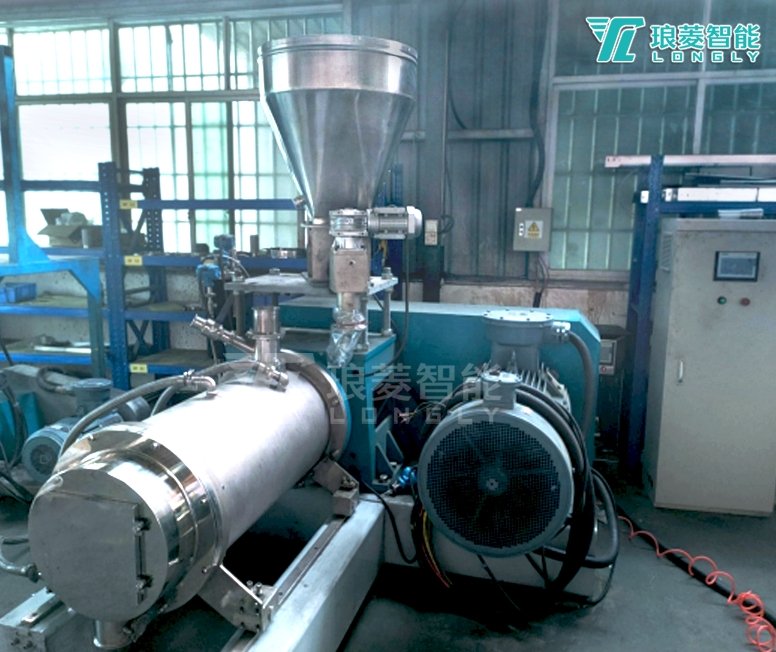 干式砂磨机.png 干式砂磨机.png