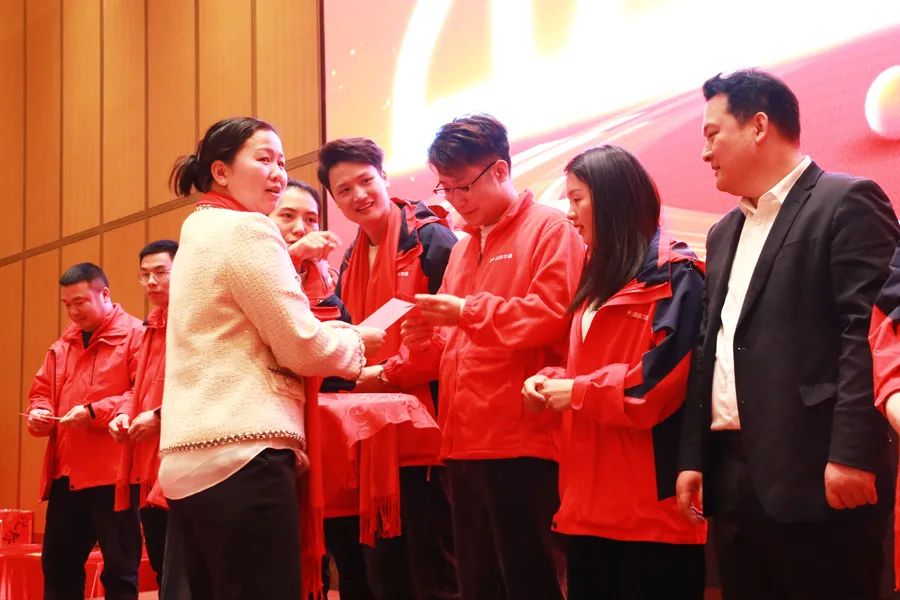 湖南华通粉体设备科技有限公司