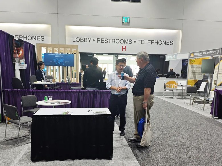 093837_627485_gsdt.jpg 093837_627485_gsdt.jpg