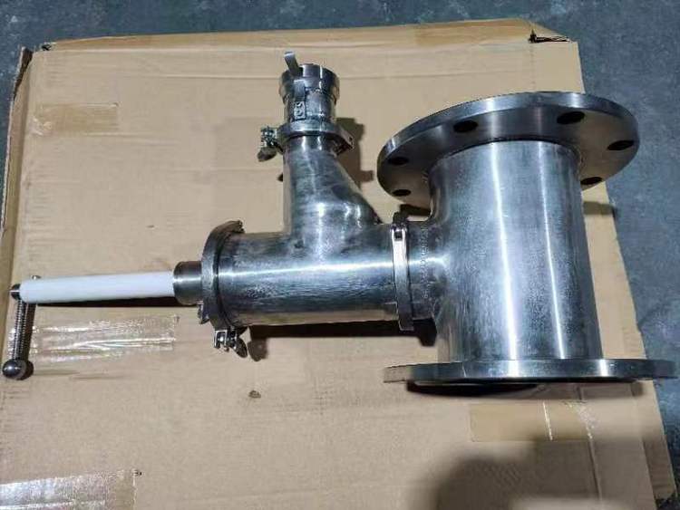 102525_037713_procont.jpg 102525_037713_procont.jpg