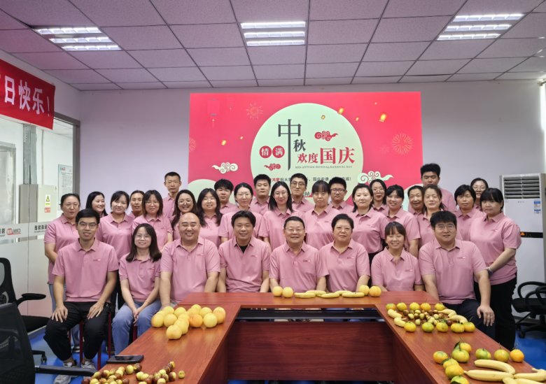 141114_033115_gsdt.png 141114_033115_gsdt.png