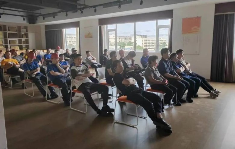 141847_209417_gsdt.jpg 141847_209417_gsdt.jpg