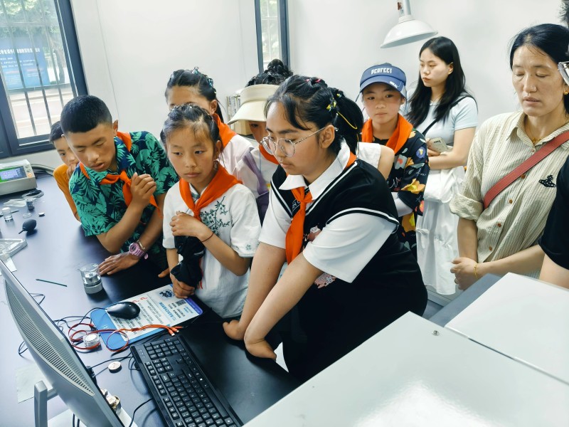 台式扫描电镜 台式扫描电镜