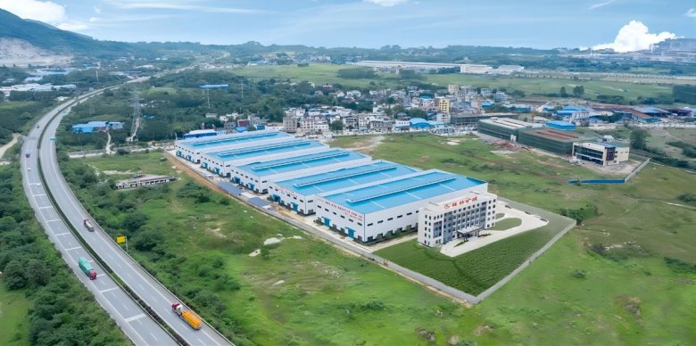 102218_317678_gsdt.jpg 桂林矿机新厂区鸟瞰图.jpg