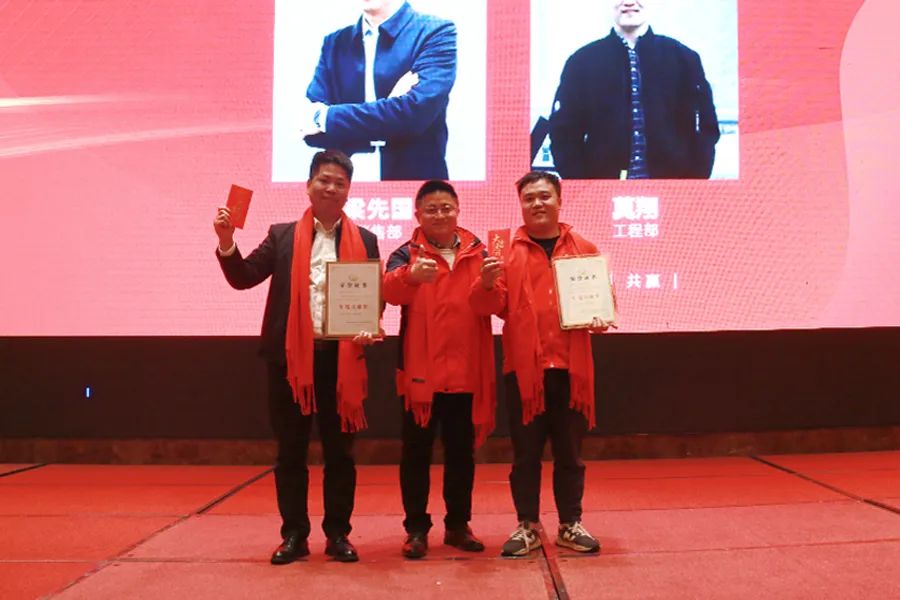 湖南华通粉体设备科技有限公司