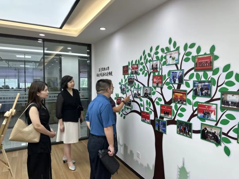 140258_253549_gsdt.jpg 140258_253549_gsdt.jpg